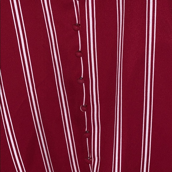 blouse - Picture 2 of 2